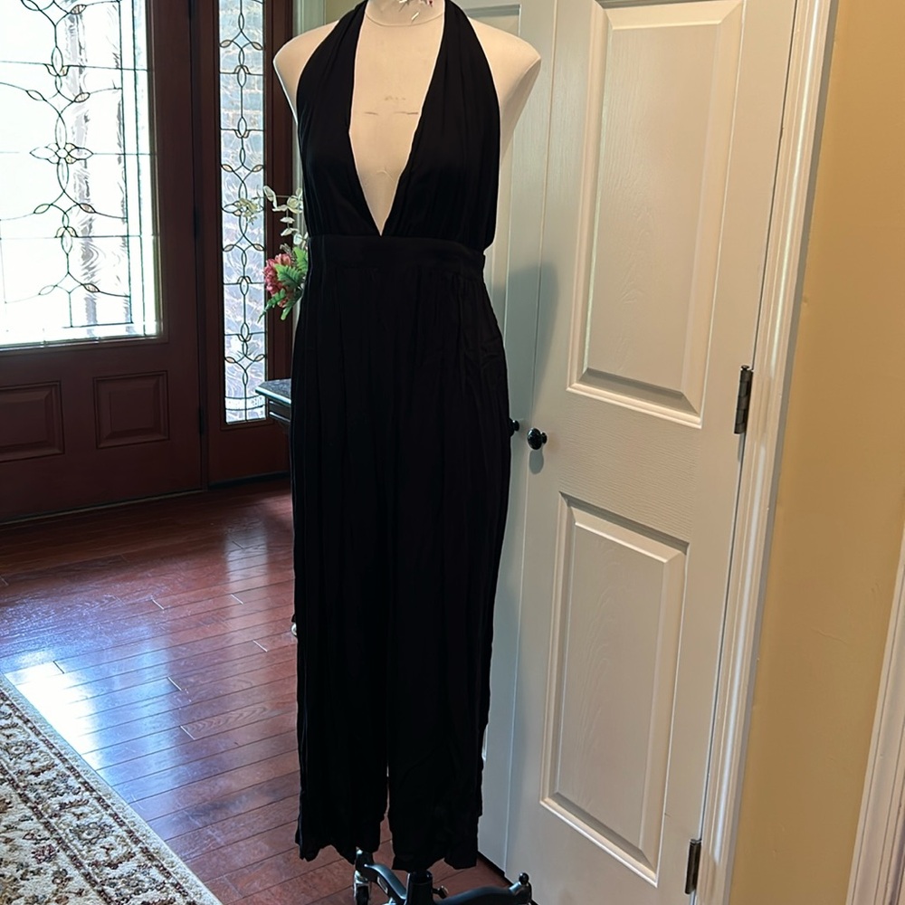 Black cropped hem jumpsuit.